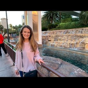 Meet your Posher, Brynn